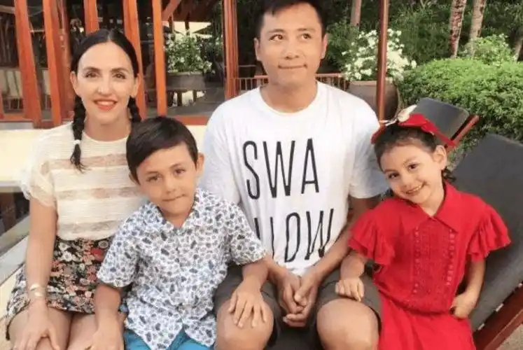 有种不公平的遗传叫刘烨女儿儿子像丁真女儿却悄悄长歪