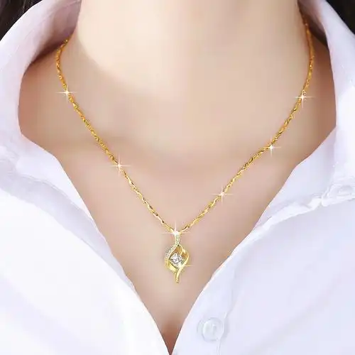 老凤祥和999k金项链女款爱心18k黄金色吊坠彩金锁骨链情人节礼物