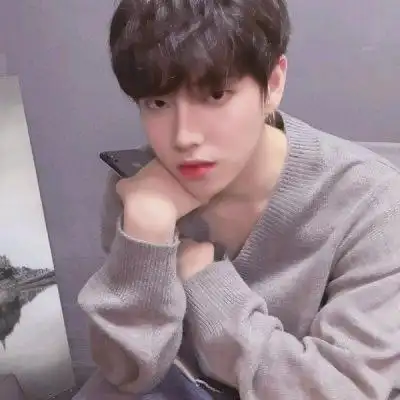 干净整洁的男生头像图片高清帅气干净整洁的头像男生图片