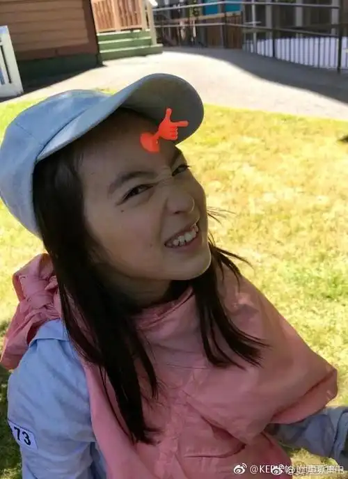 最美混血童星夏天近照惨不忍睹网友夏克立到底对女儿做了啥