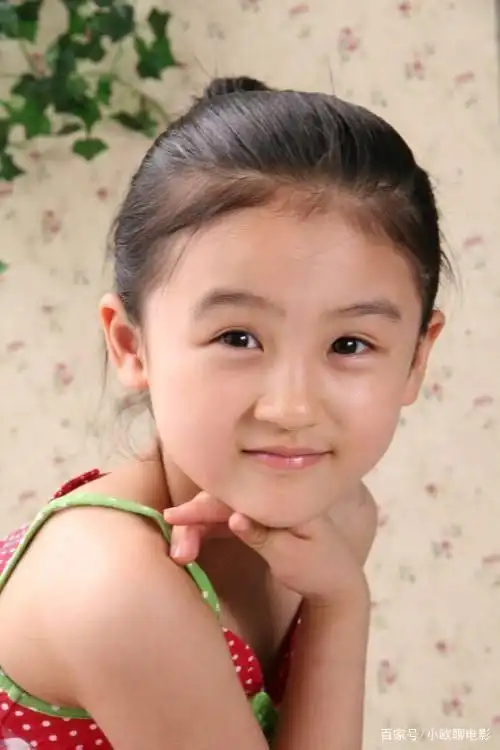 关于中国女孩童星名字大全的配图及描述