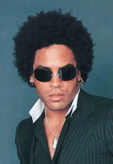 妮可-基德曼和黑人歌手蓝尼恋情愈演愈烈(组图)